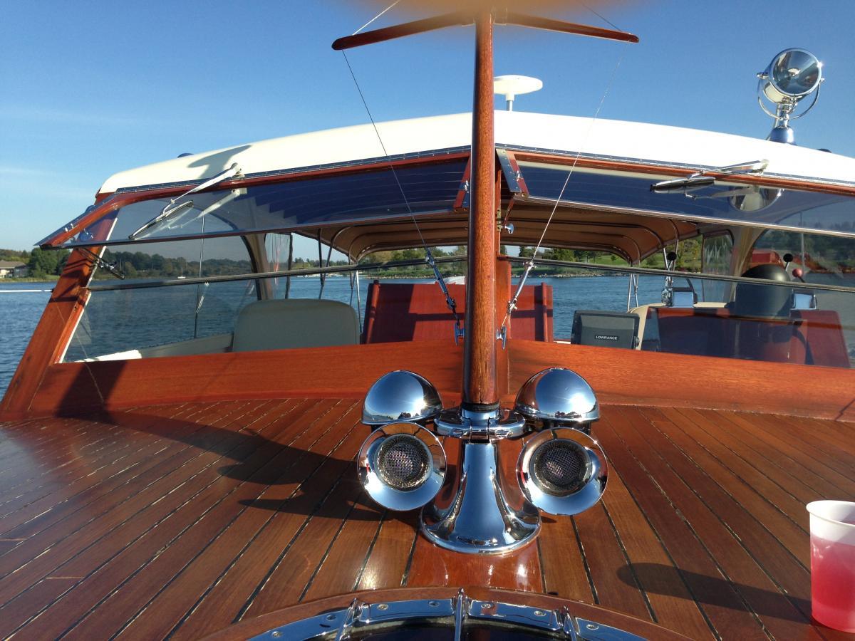 Classic Wooden Boat for Sale -  1957 CHRIS-CRAFT 40' SEA SKIFF SEMI-ENCLOSED CRUISER