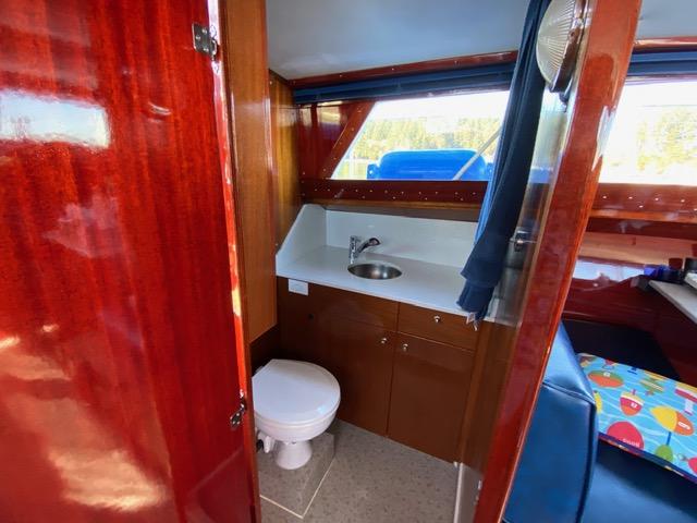 Classic Wooden Boat for Sale -  1960 Chris-Craft Roamer 35'