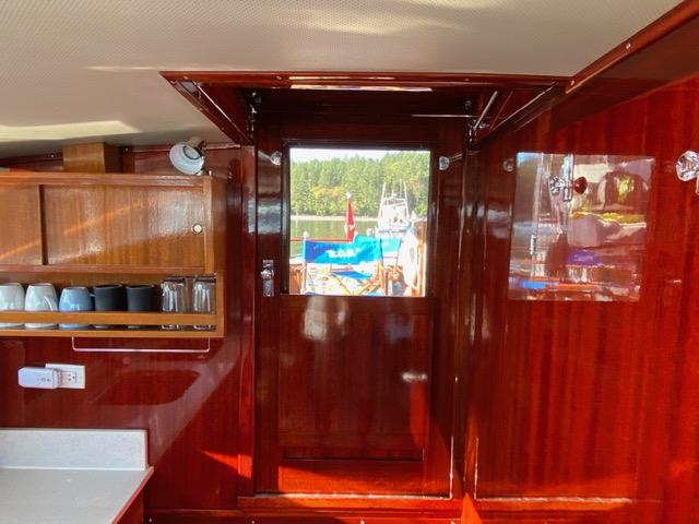 Classic Wooden Boat for Sale -  1960 Chris-Craft Roamer 35'