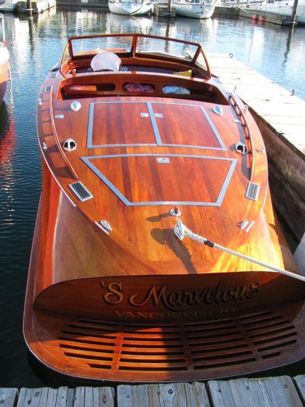 Classic Wooden Boat for Sale -  1961 GRENFELL 21' 3" CUSTOM BARRELBACK