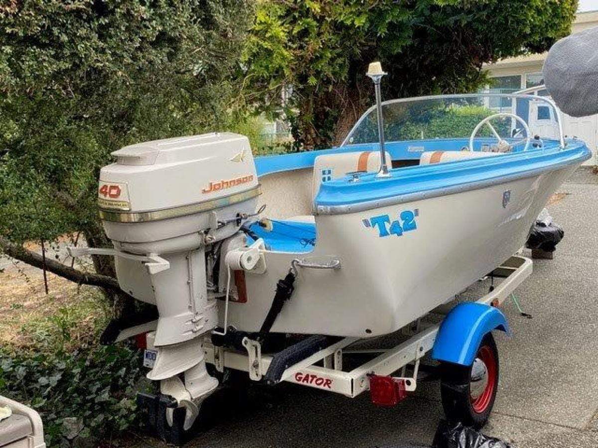 Classic Wooden Boat for Sale -  1961 THERMOCRAFT 14' Outboard