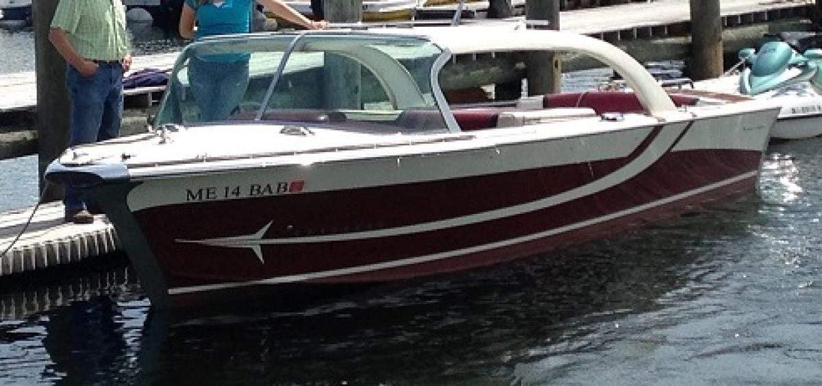 Classic Wooden Boat for Sale -  1962 CENTURY 21' CORONADO W/GULL WING TOP