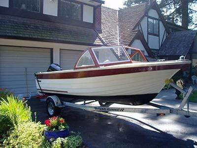 Classic Wooden Boat for Sale -  1964 THOMPSON 18' SUPER SEA LANCER