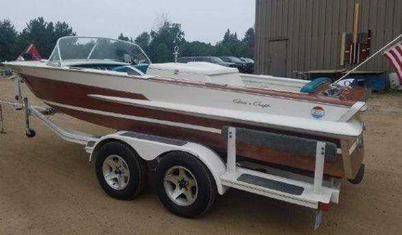 Classic Wooden Boat for Sale -  1965 CHRIS-CRAFT 20' Super Sport