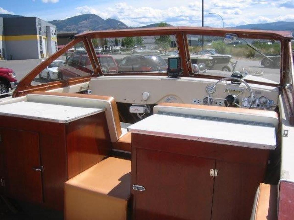 Classic Wooden Boat for Sale -  1965 CRUISER'S INC 20' - RARE CAMPER MODEL