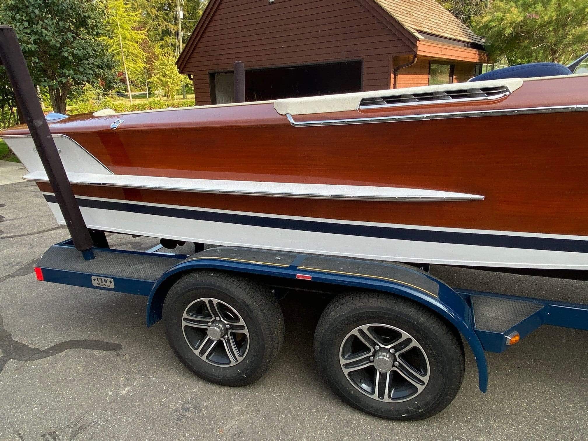 Classic Wooden Boat for Sale -  1969 RIVA OLYMPIC - HULL 25