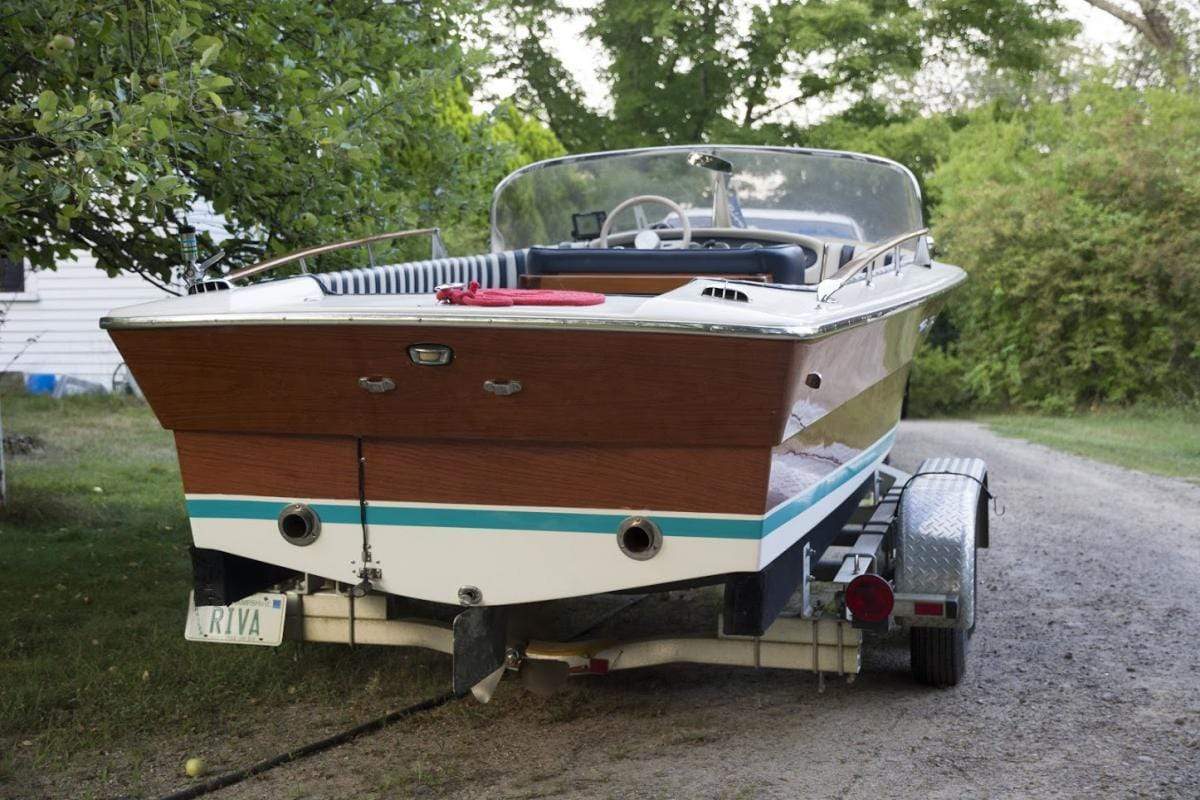 Classic Wooden Boat for Sale -  1982 RIVA RUDY 'SUPER' 19.4'