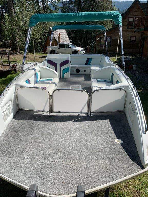 Classic Wooden Boat for Sale -  1999 CHEETAH FAST CAT 24'
