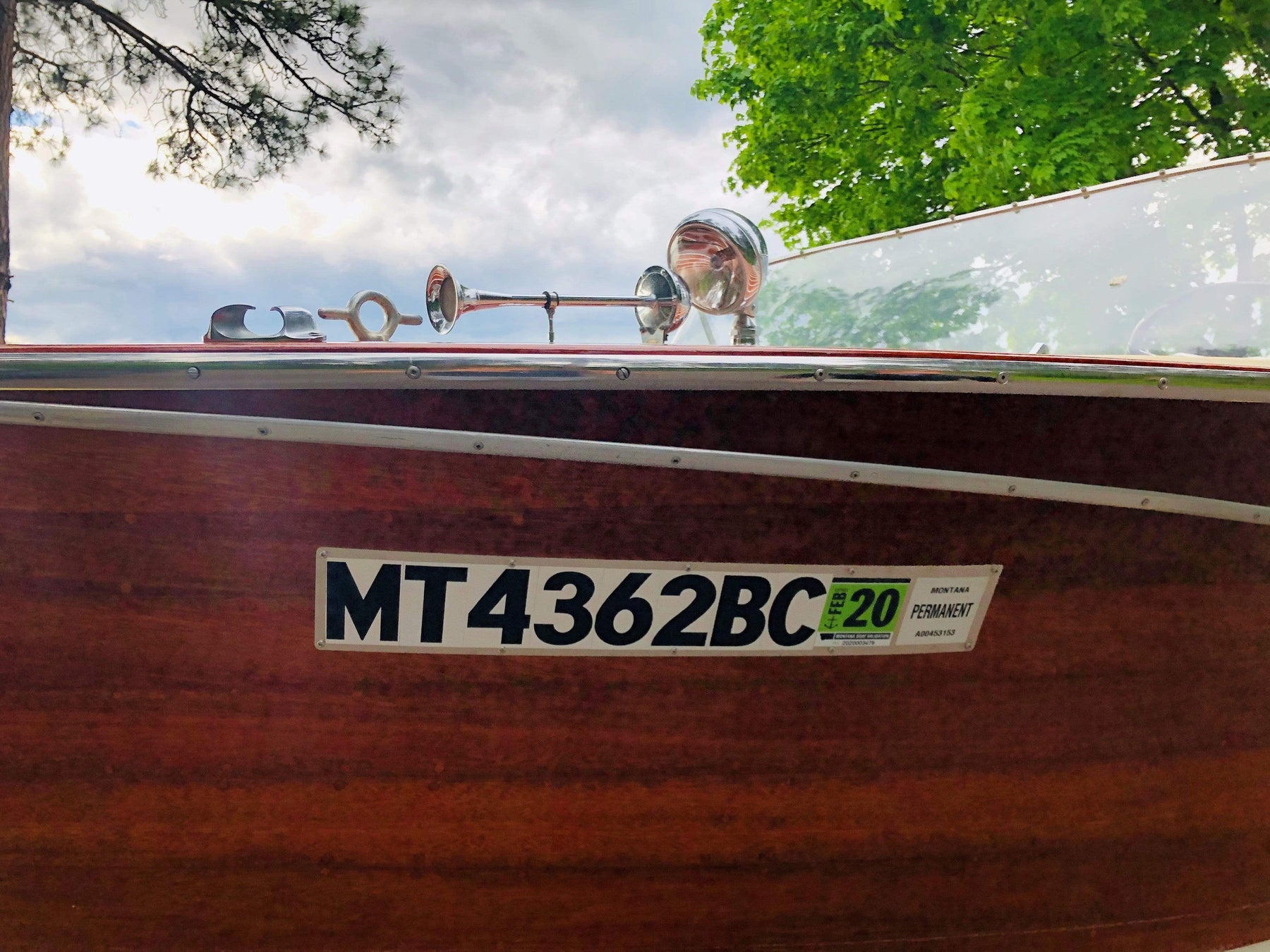 1957 Mariner 19ft wooden boat for Sale