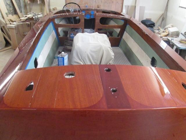 1957 Mariner 19ft wooden boat for Sale