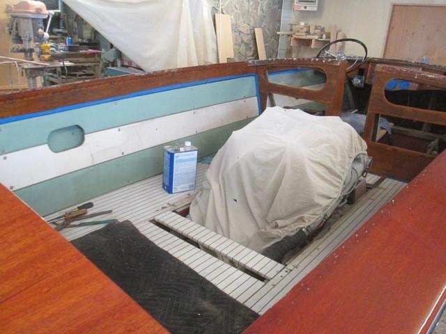 1957 Mariner 19ft wooden boat for Sale